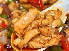 -大众跷脚牛肉馆·非遗传承单位(峨眉山店)