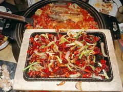 -吞鱼兽麻辣烤鱼(万达店)