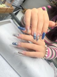 -艾珂·美甲美睫