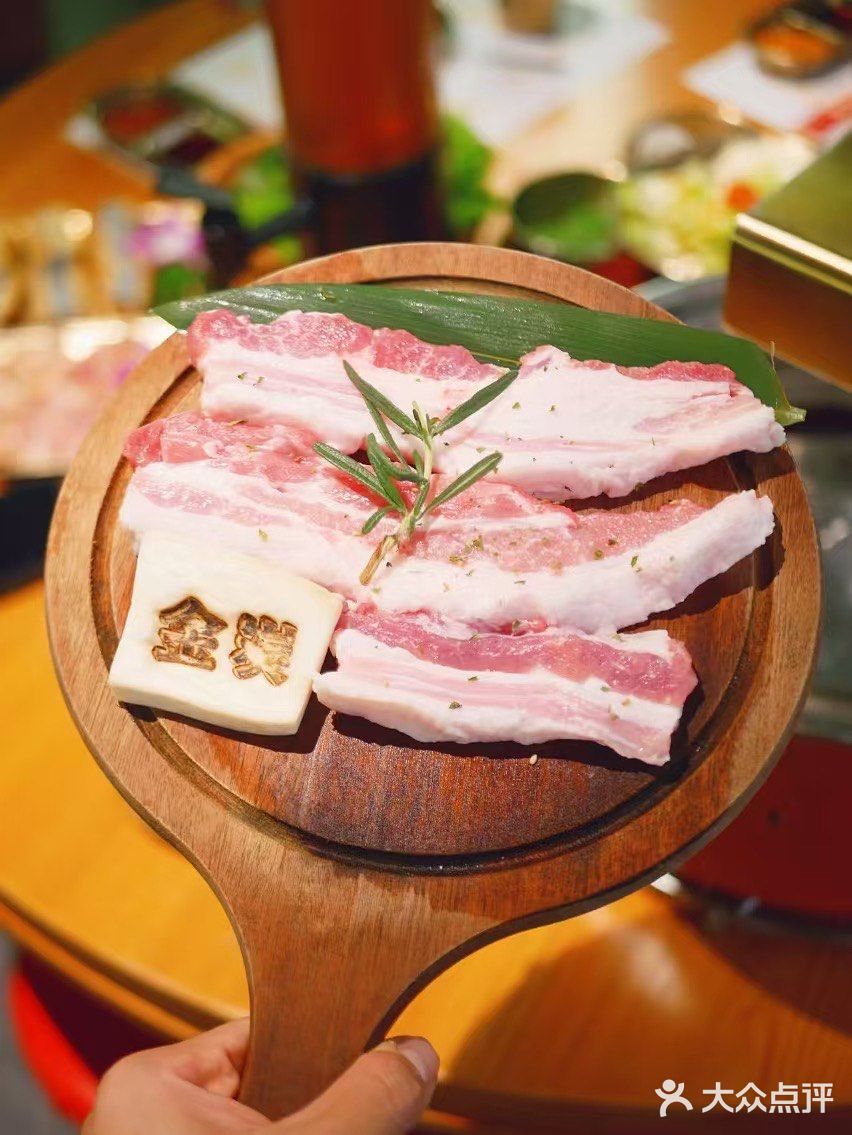 好久没有吃烤肉了,金炭烤肉在厦门世界购物中心3楼