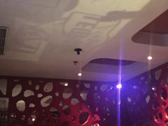 -悦汇商务会所KTV夜总会(松江店)