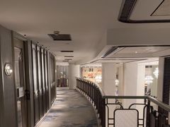 -浅深(世茂滨江精品店)