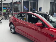 -TESLA 特斯拉(广州天环广场体验店)