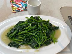 -肥仔文澳门猪骨煲(南京西路店)