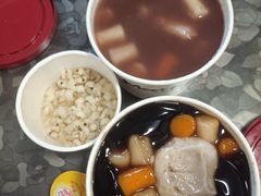 招牌烧仙草（热，花豆+珍珠+小芋圆）-鲜芋仙(中山路店)
