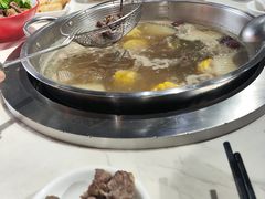 -官塘陈记鱼生·潮汕砂锅粥·牛肉火锅(潮枫路总店)