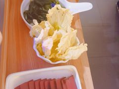 -左庭右院鲜牛肉火锅(浦江欢乐颂店)