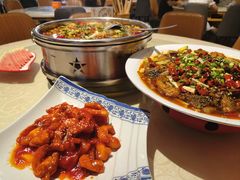 -牟记江湖特色重庆菜鱼蛋青蛙黄鳝海参(巴南区鱼洞鲁能店)
