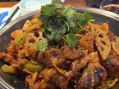 -川流不息·地道川菜·小龙虾(新松江路店)