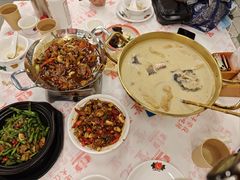 -堂瓦里·33年传统赣菜(第一街区店)