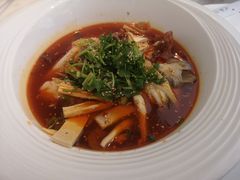 -成都你六姐·牛肉冒菜·麻辣香锅(长泰广场店)