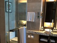 -上海龙之梦万丽酒店