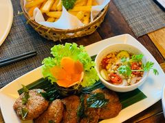 -Phensiri Thai Restaurant