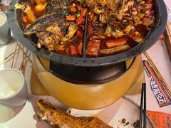-鸣记脆皮烤鱼·海鲜烤鱼(三八广场店)