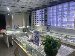 -宝视友眼镜·平价精准配镜(同德悦中心店)