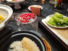 -湘力力小院·鱼汤泡饭(枫林路店)