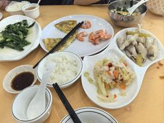-鹏城人家海鲜酒家·23年老字号(较场尾店)