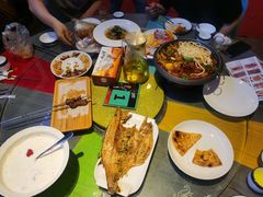-壹号院音乐餐厅•烤全羊•新疆菜(浐灞店)