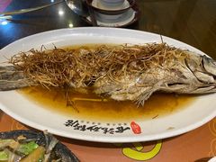 葱丝鱼-王明古法砂锅居(开化寺店)