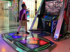 -星悦蓝海欢乐园(石路天虹店)