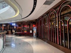 -万达广场(临港店)