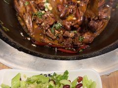 -咱屯子铁锅炖直营店(保利店)
