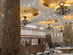 -山明水秀大饭店