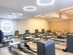 -恩舍瑜伽普拉提