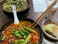 酸菜猪肝米线-李米线(总店)