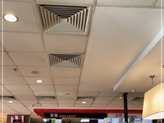-麦当劳(哈西万达店)