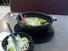 -灵芝妹子海鲜米线(香炉礁山姆店)