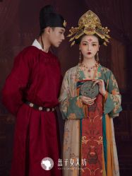-盘子女人坊生日照·摄影馆(浦东店)