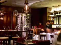 -恰餐厅及酒吧 CHAR Bar & Grill (北京丽都皇冠假日店)