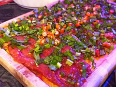 绝代双椒小嫩牛-热火朝天鲜切牛肉火锅(南强街巷店)