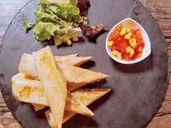 -HIGH FIVE哈福手工汉堡(桂林路店)