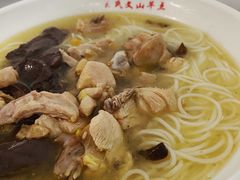 -文山荷鲜居(翠湖店)