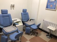 -世龙世家灰指甲鸡眼脚气甲沟炎跖疣护理(通州店)