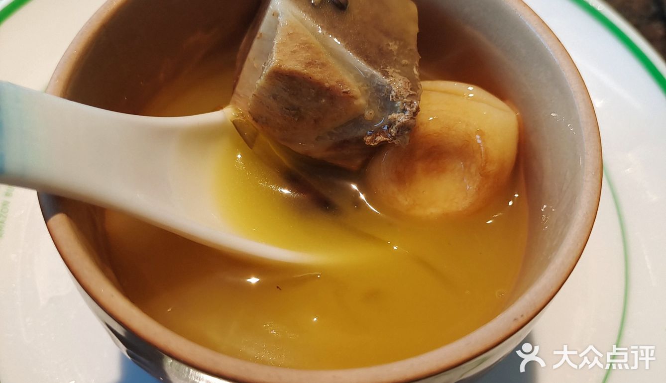 这是我吃的品种最丰富的自助餐，价格还不贵