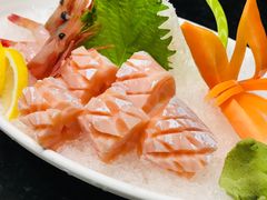 三文鱼腩刺身-财神日本料理(广州街总店)