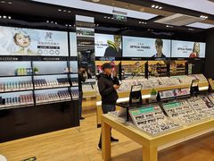 -LOHO眼镜(北京朝北大悦城店)