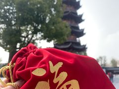 -龙华寺