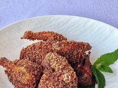 藜麦脆皮乳鸽-水上明月·湖景餐厅