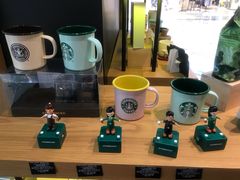 -星巴克(广州中华广场B1层店)