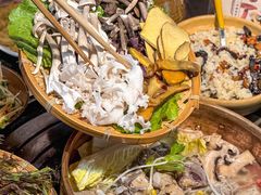 -阿山卓·野生菌火锅·纳西火塘烤肉