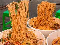 -李与白包子铺(桐梓林店)
