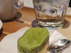 -LAVAZZA拉瓦萨咖啡(中航城君尚购物中心店)