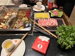-百年川椒重庆老火锅(光谷店)