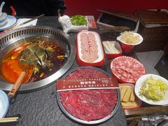 -醉董牛川派鲜肉自选火锅(烟台店)