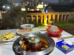 -周师兄大刀腰片火锅(磁器口直营店)