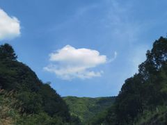 -浮盖山峡谷漂流